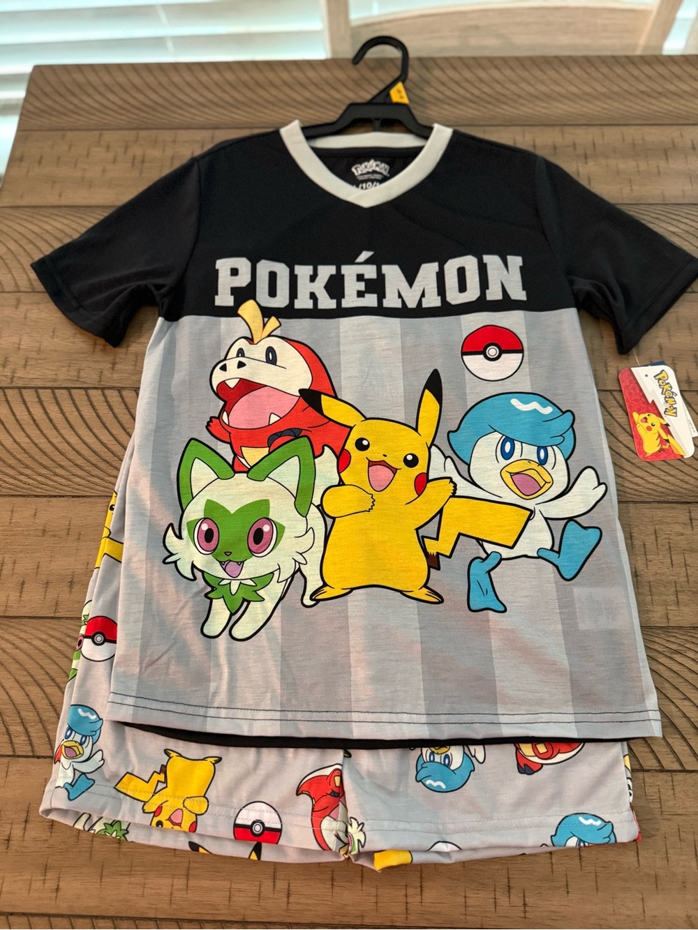 Pokemon Boys Black Gray Yellow Pikachu Short Sleeve Pajama Set size L 10/12-NWT